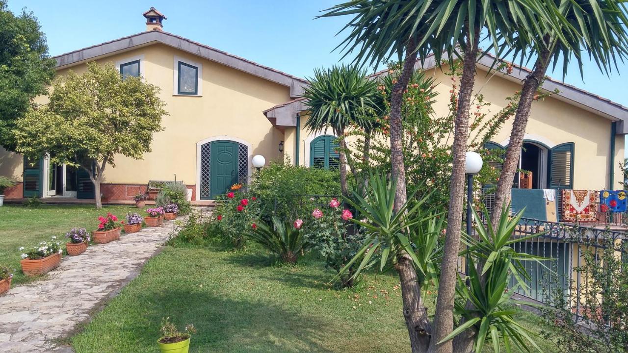 산타 베네리나 La Casa Del Melograno B&B 외부 사진