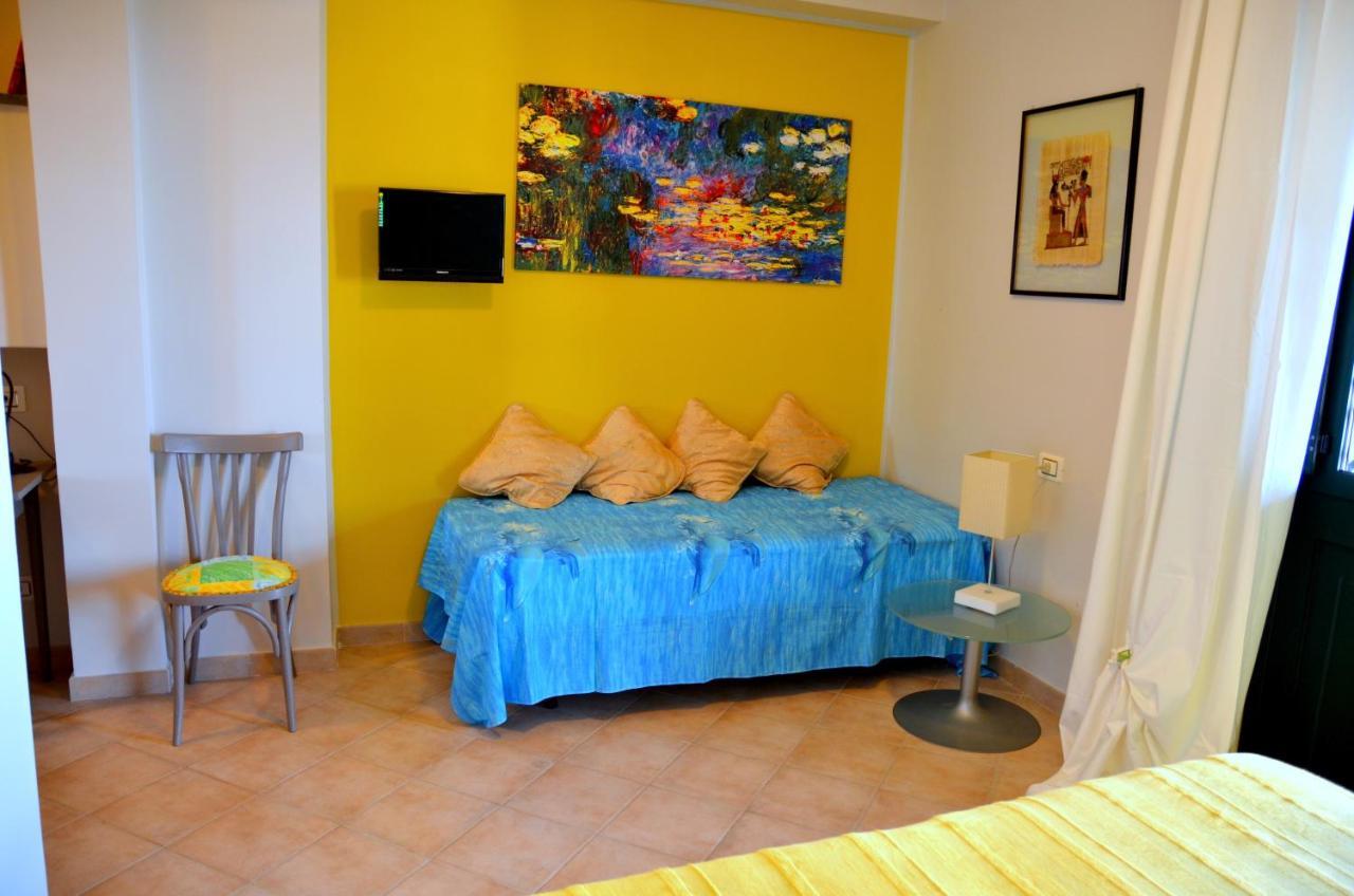 산타 베네리나 La Casa Del Melograno B&B 외부 사진